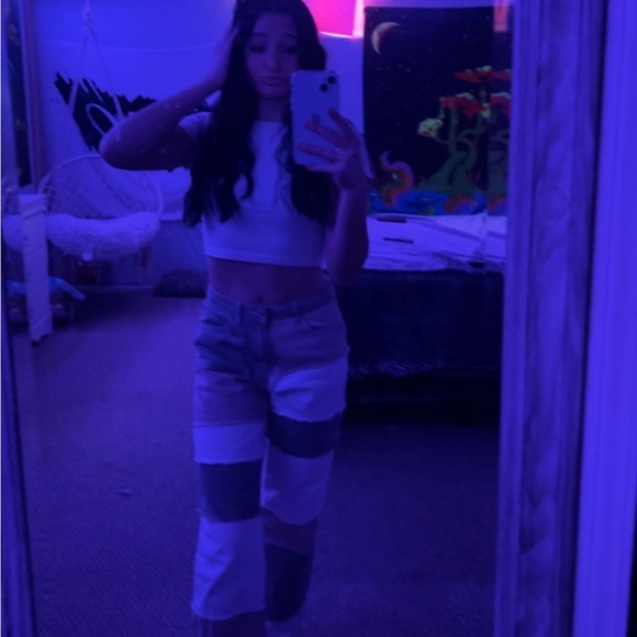 Meet your Posher, Chloe - Picture 1 of 1